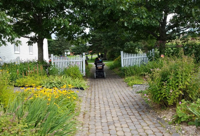 Pilgrimage, Canada, woman in wheelchair, St-Venant-de-Paquette