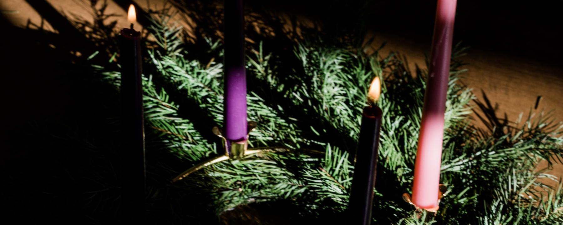 advent wreath in light and shadows